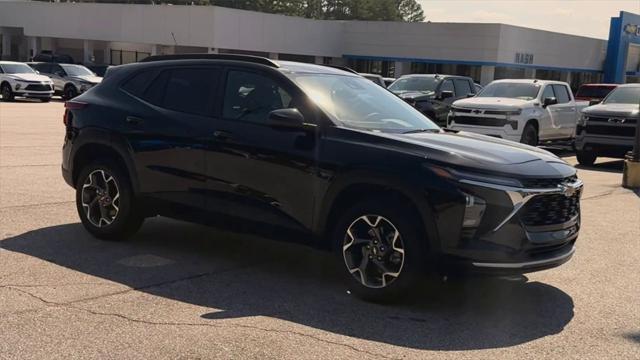 new 2025 Chevrolet Trax car, priced at $24,845