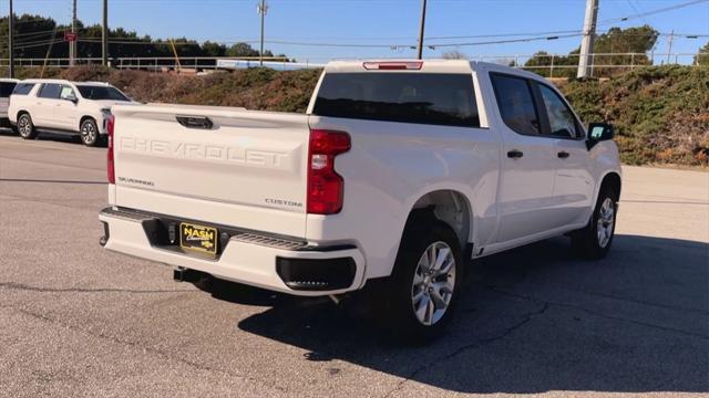 new 2025 Chevrolet Silverado 1500 car, priced at $40,321