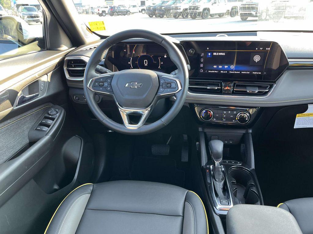 new 2025 Chevrolet TrailBlazer car, priced at $25,186