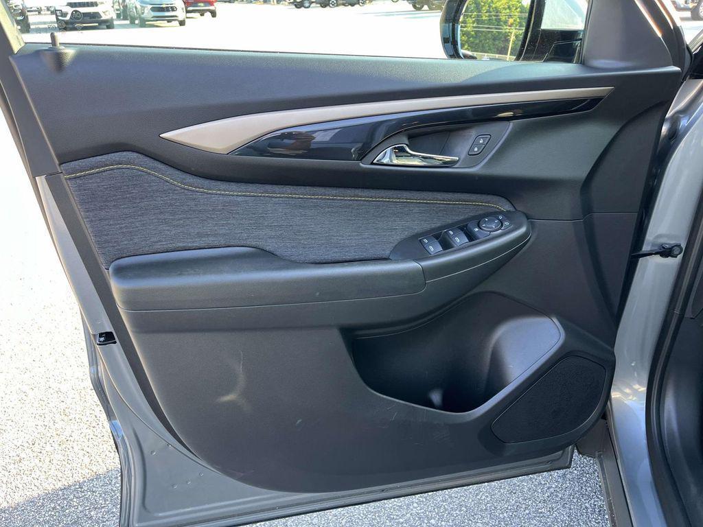 new 2025 Chevrolet TrailBlazer car, priced at $25,186