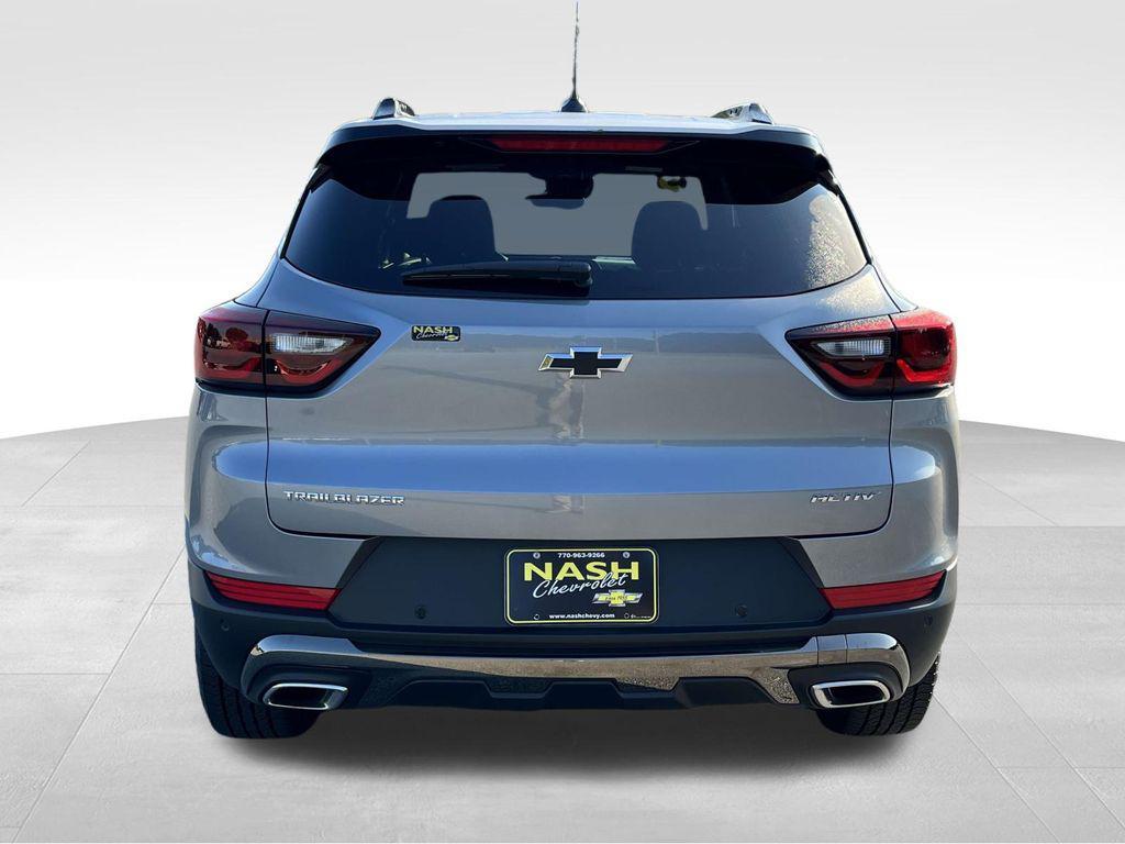new 2025 Chevrolet TrailBlazer car, priced at $25,186