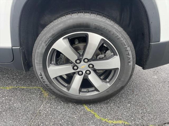 used 2022 Chevrolet Traverse car, priced at $32,790