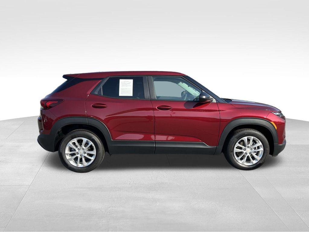 new 2025 Chevrolet TrailBlazer car, priced at $22,254