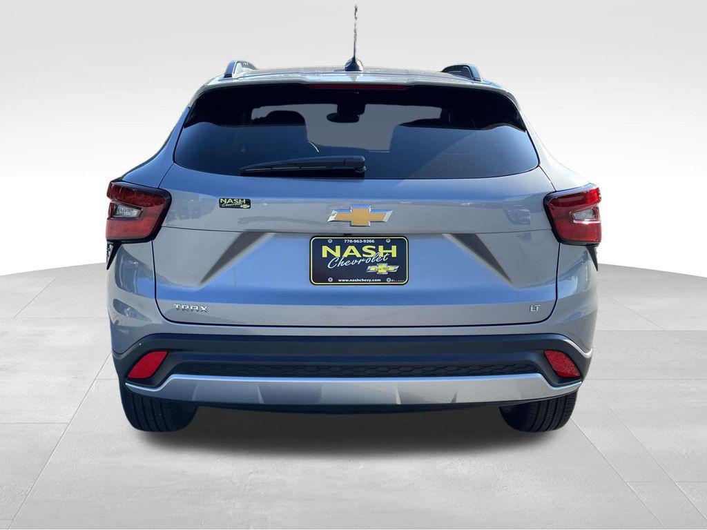 new 2025 Chevrolet Trax car, priced at $22,770