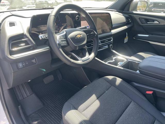 new 2025 Chevrolet Traverse car, priced at $41,395