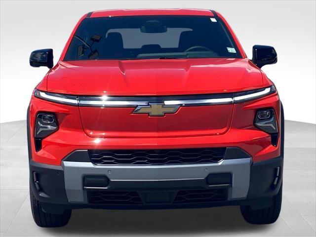 new 2025 Chevrolet Silverado EV car, priced at $69,230