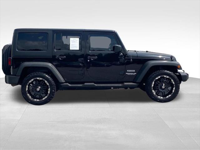 used 2015 Jeep Wrangler Unlimited car, priced at $12,090