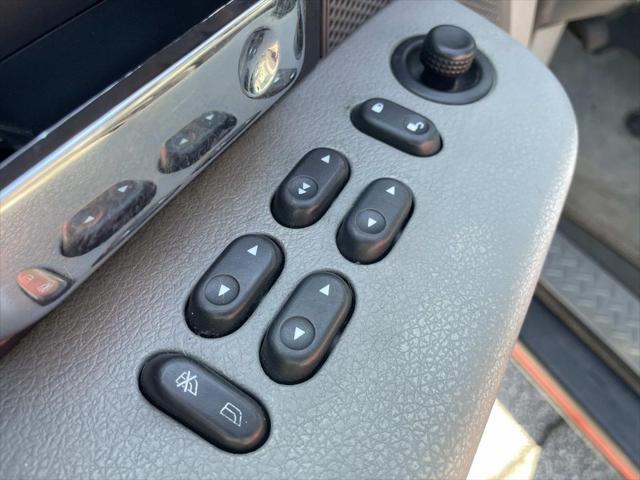used 2007 Ford F-150 car, priced at $6,490