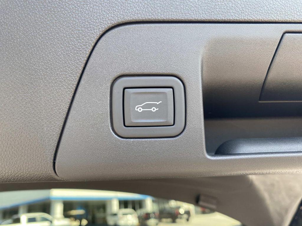 used 2023 Buick Envision car, priced at $25,190