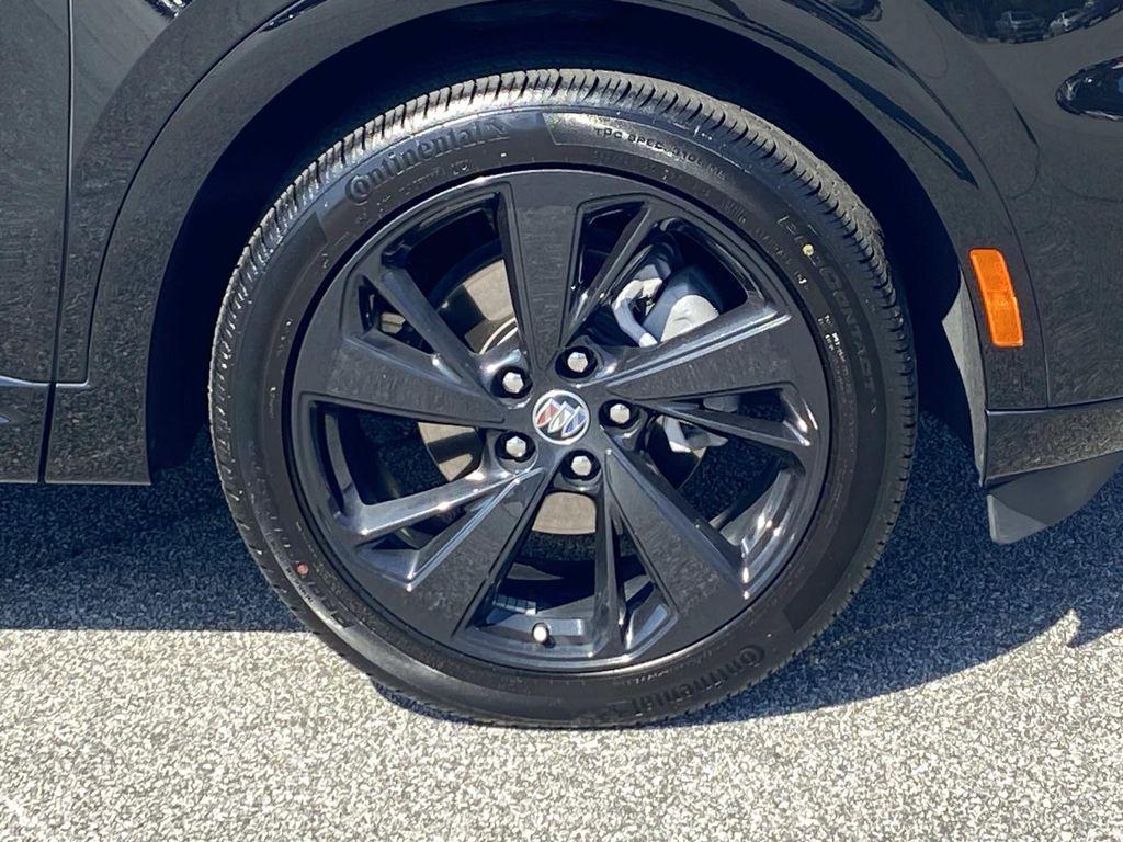 used 2023 Buick Envision car, priced at $25,190