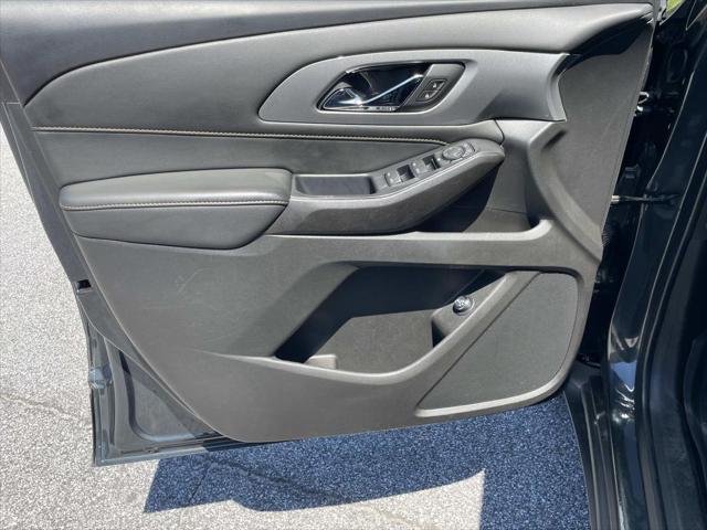 used 2020 Chevrolet Traverse car, priced at $22,790