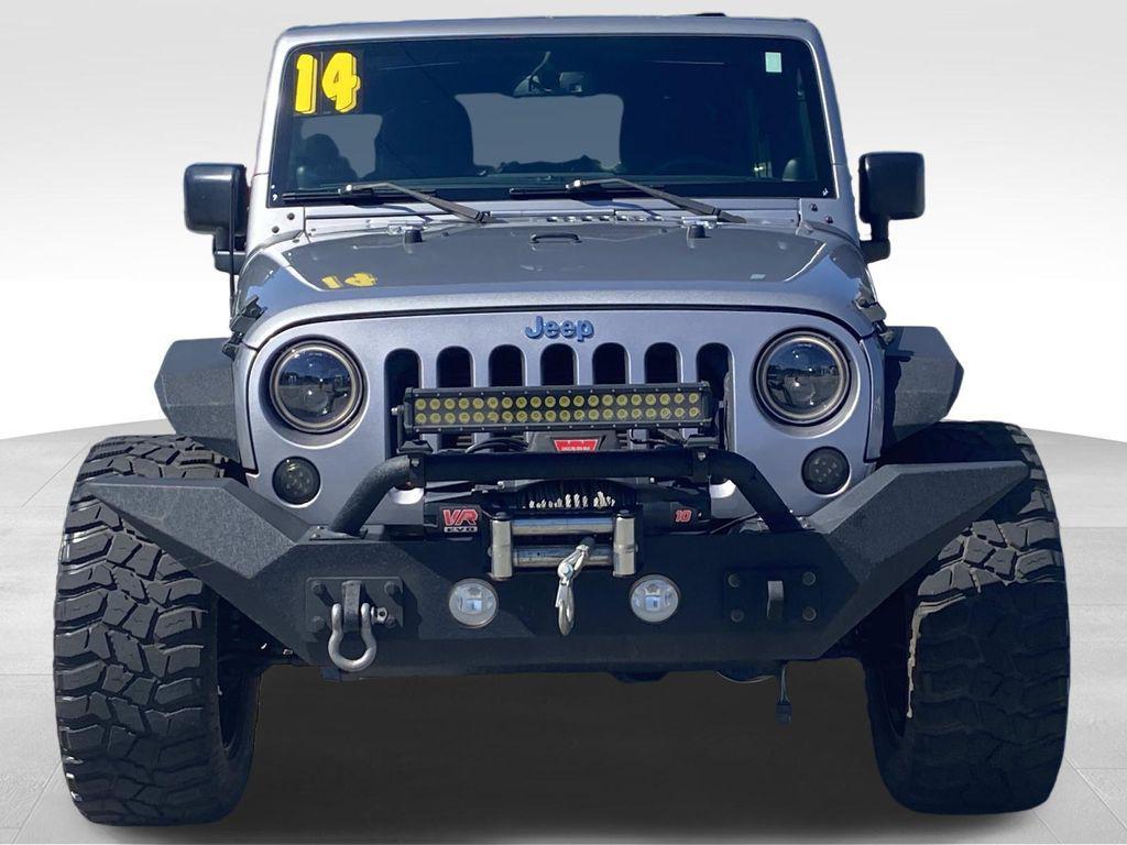 used 2014 Jeep Wrangler Unlimited car, priced at $18,290