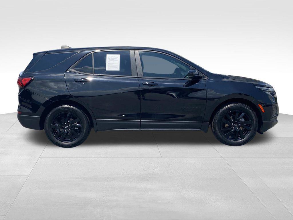 used 2024 Chevrolet Equinox car, priced at $22,790