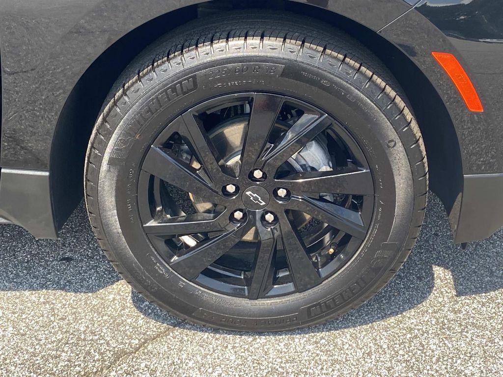 used 2024 Chevrolet Equinox car, priced at $22,790