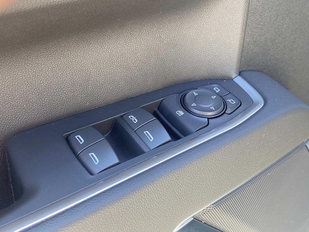 used 2022 GMC Sierra 1500 car, priced at $37,490