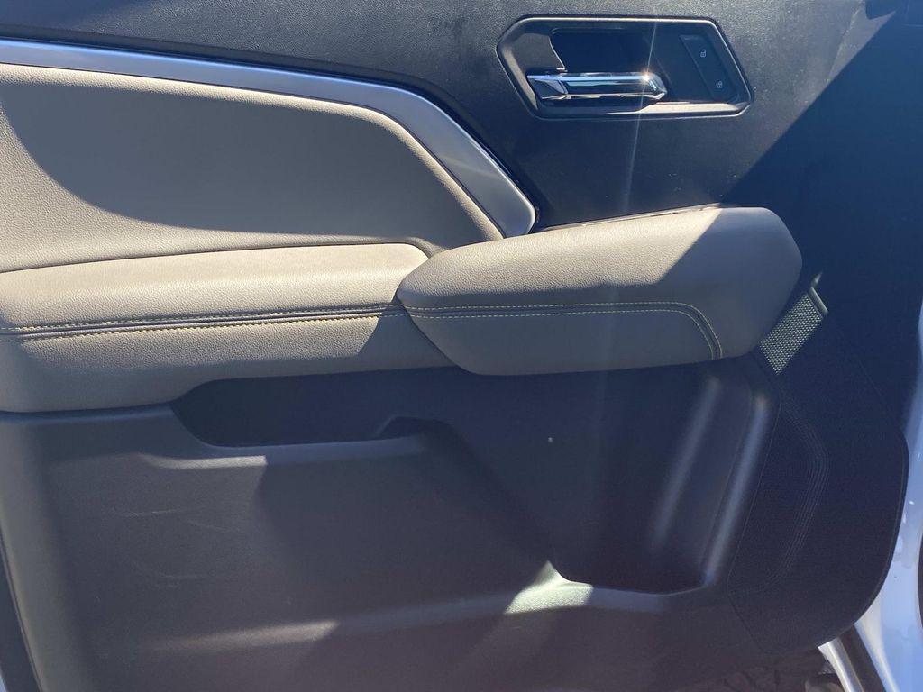used 2024 Chevrolet Colorado car, priced at $43,990