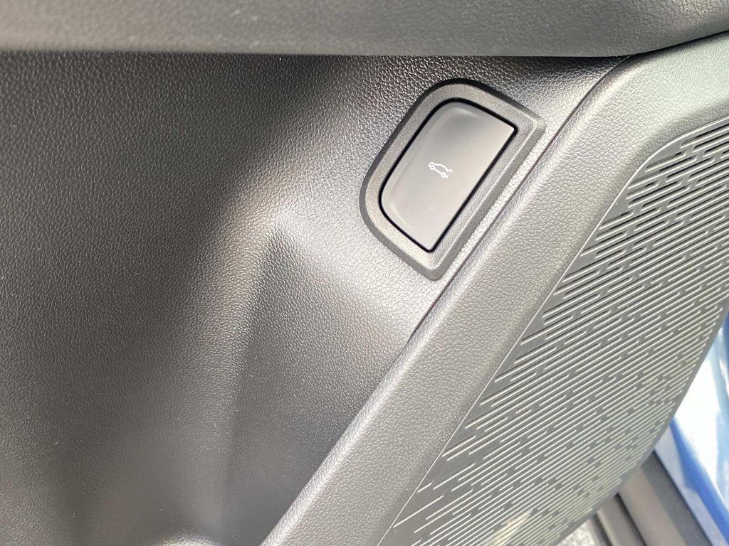 new 2026 Chevrolet Equinox car, priced at $33,530