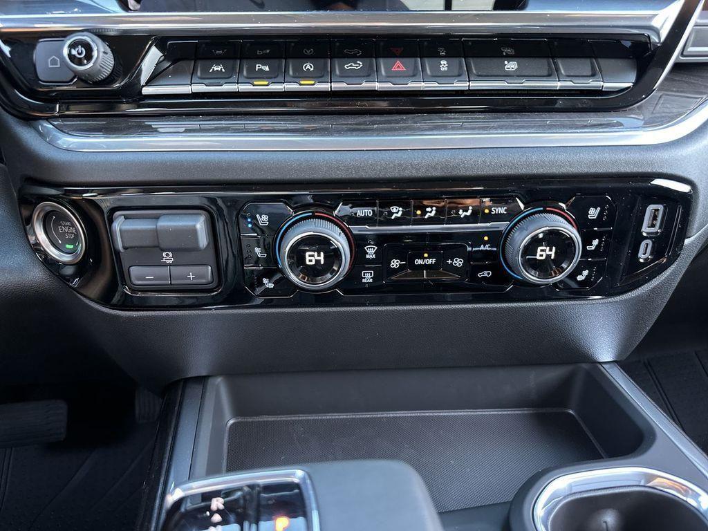 new 2025 Chevrolet Silverado 1500 car, priced at $52,882