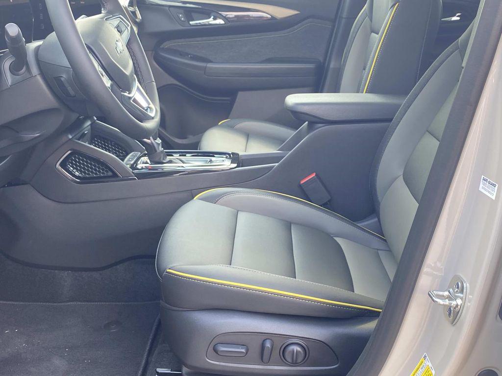new 2026 Chevrolet TrailBlazer car, priced at $33,342