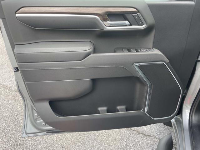 new 2025 Chevrolet Silverado 1500 car, priced at $49,570