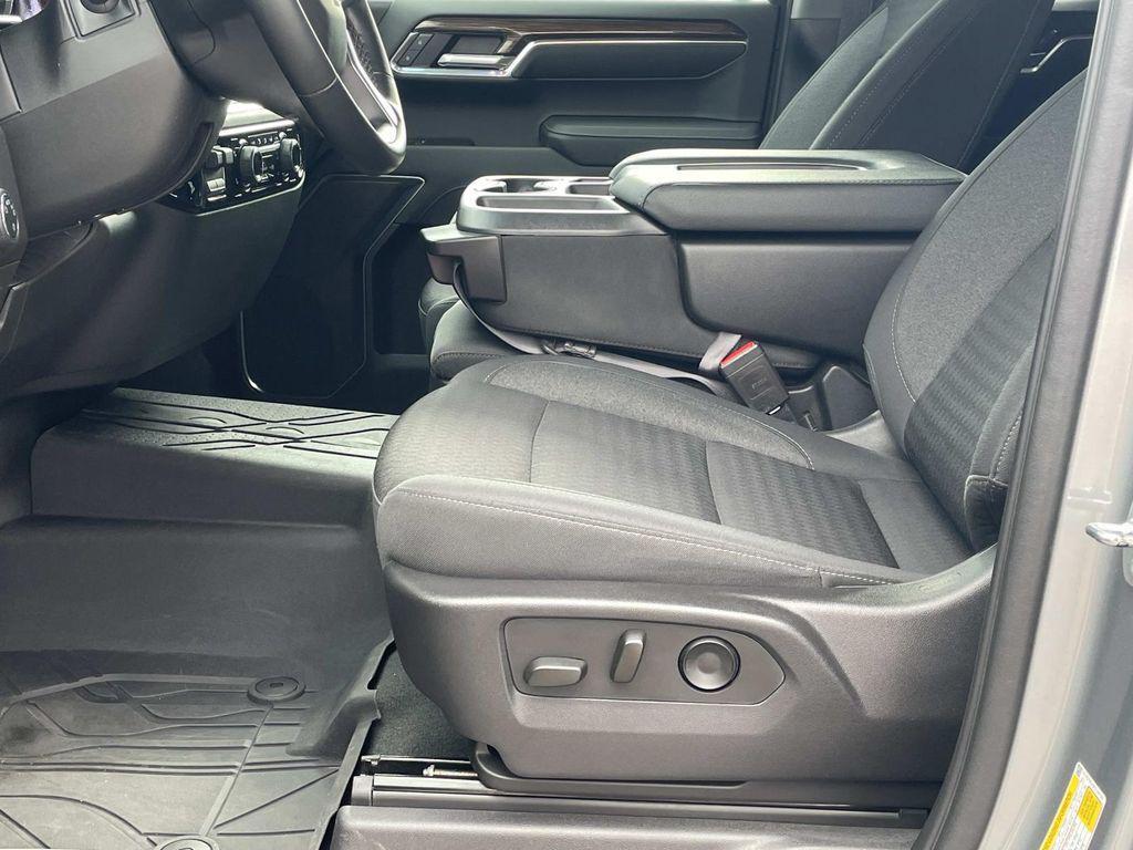 used 2023 Chevrolet Silverado 1500 car, priced at $38,490