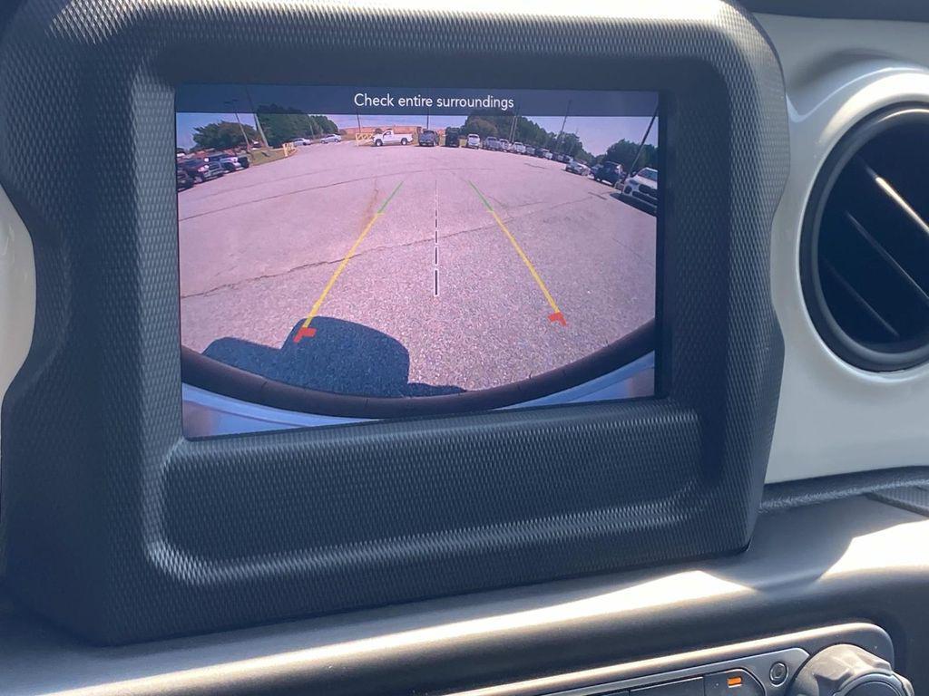 used 2021 Jeep Wrangler Unlimited car, priced at $27,290