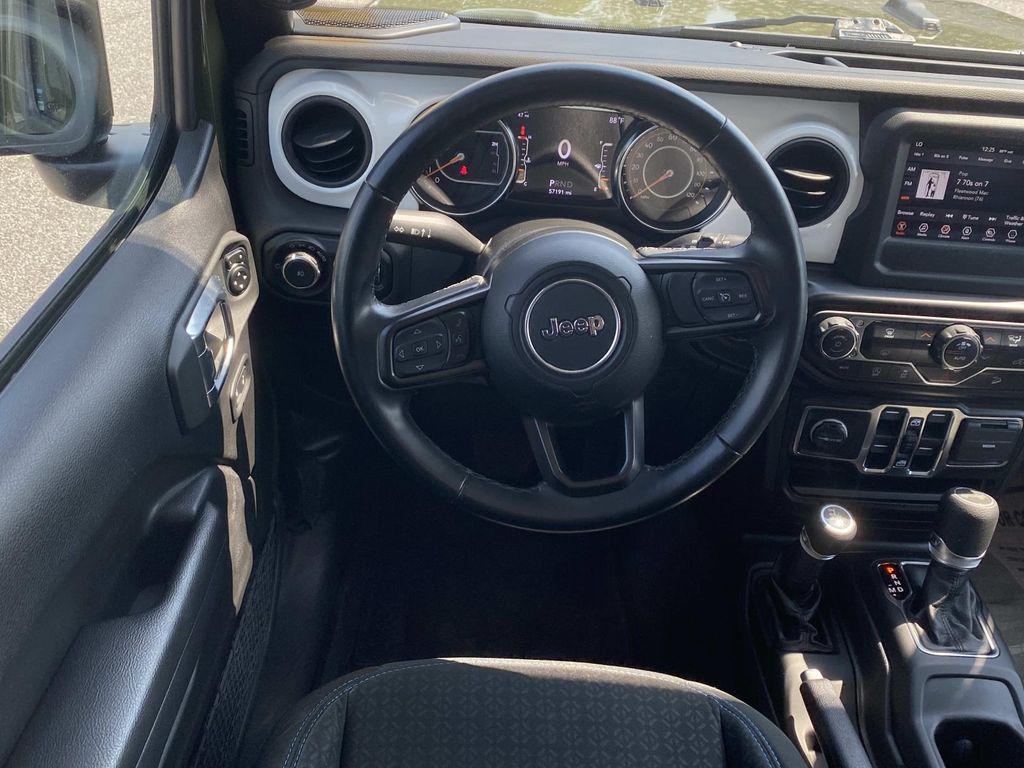 used 2021 Jeep Wrangler Unlimited car, priced at $27,290