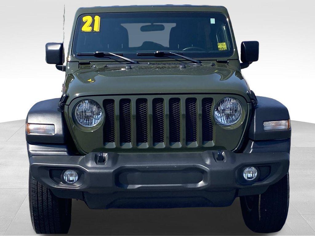 used 2021 Jeep Wrangler Unlimited car, priced at $27,290