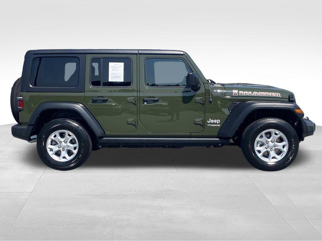 used 2021 Jeep Wrangler Unlimited car, priced at $27,290
