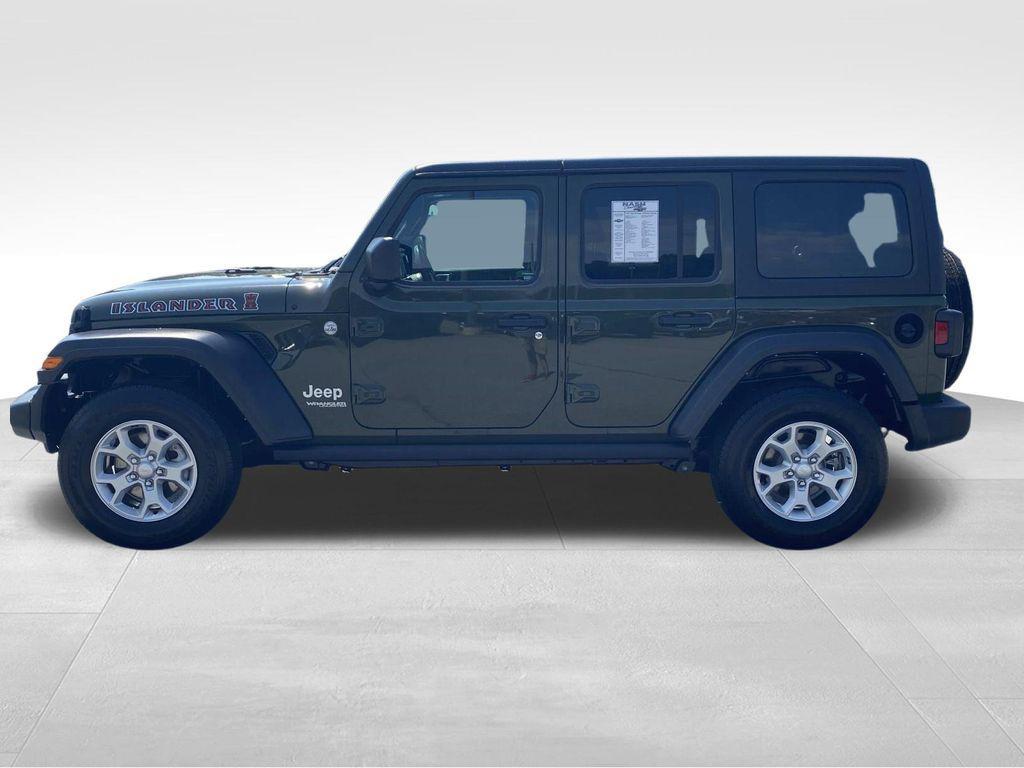 used 2021 Jeep Wrangler Unlimited car, priced at $27,290