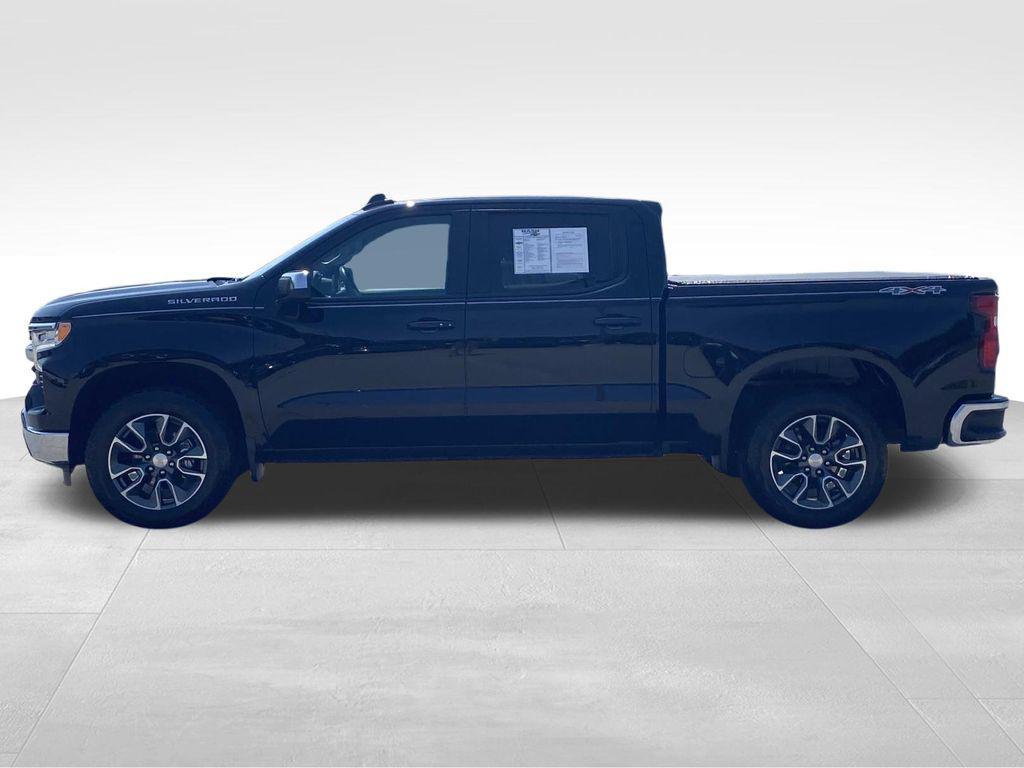 used 2022 Chevrolet Silverado 1500 car, priced at $33,390
