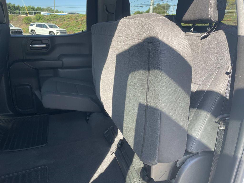 used 2022 Chevrolet Silverado 1500 car, priced at $31,990