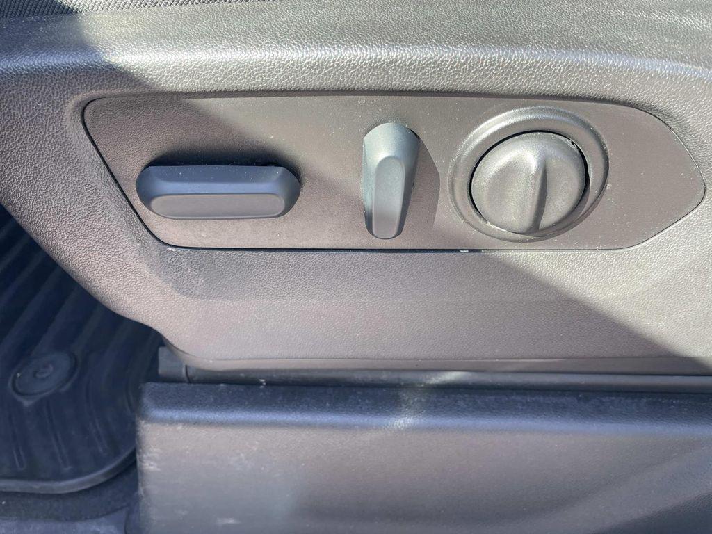 used 2022 Chevrolet Silverado 1500 car, priced at $31,990