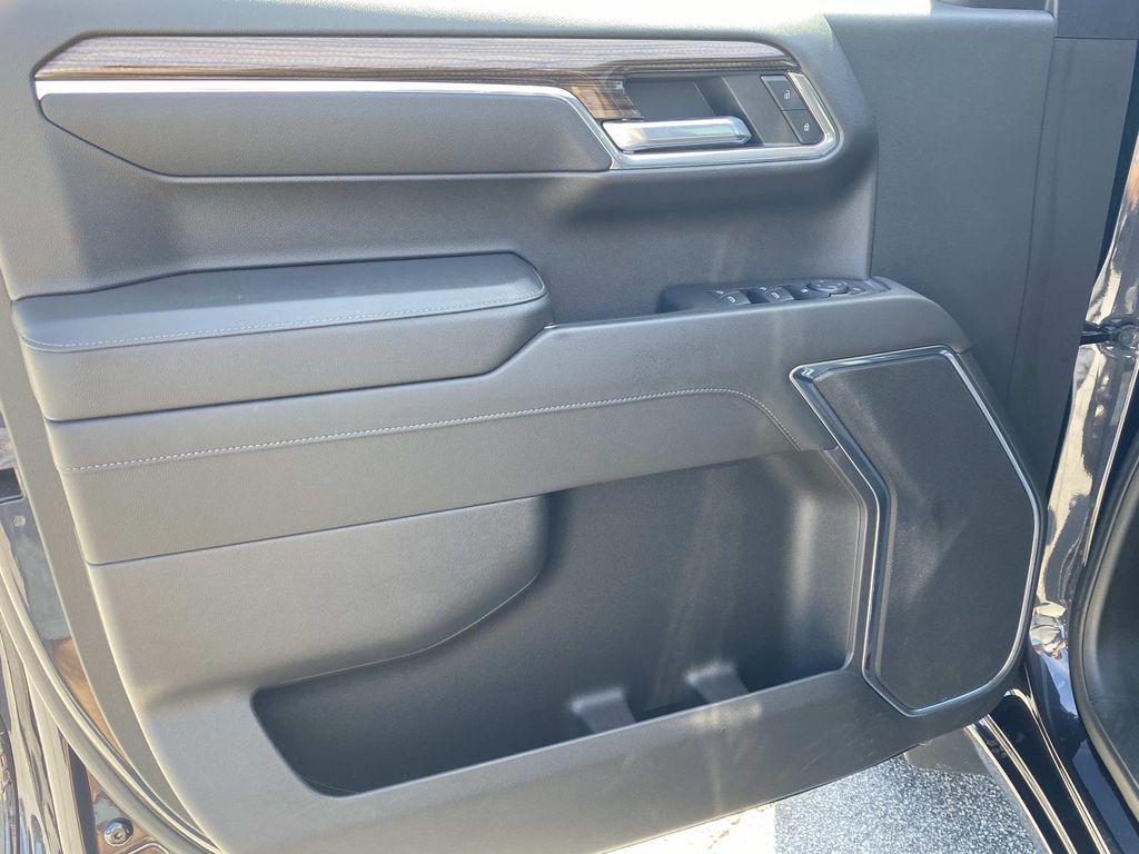 used 2022 Chevrolet Silverado 1500 car, priced at $37,790