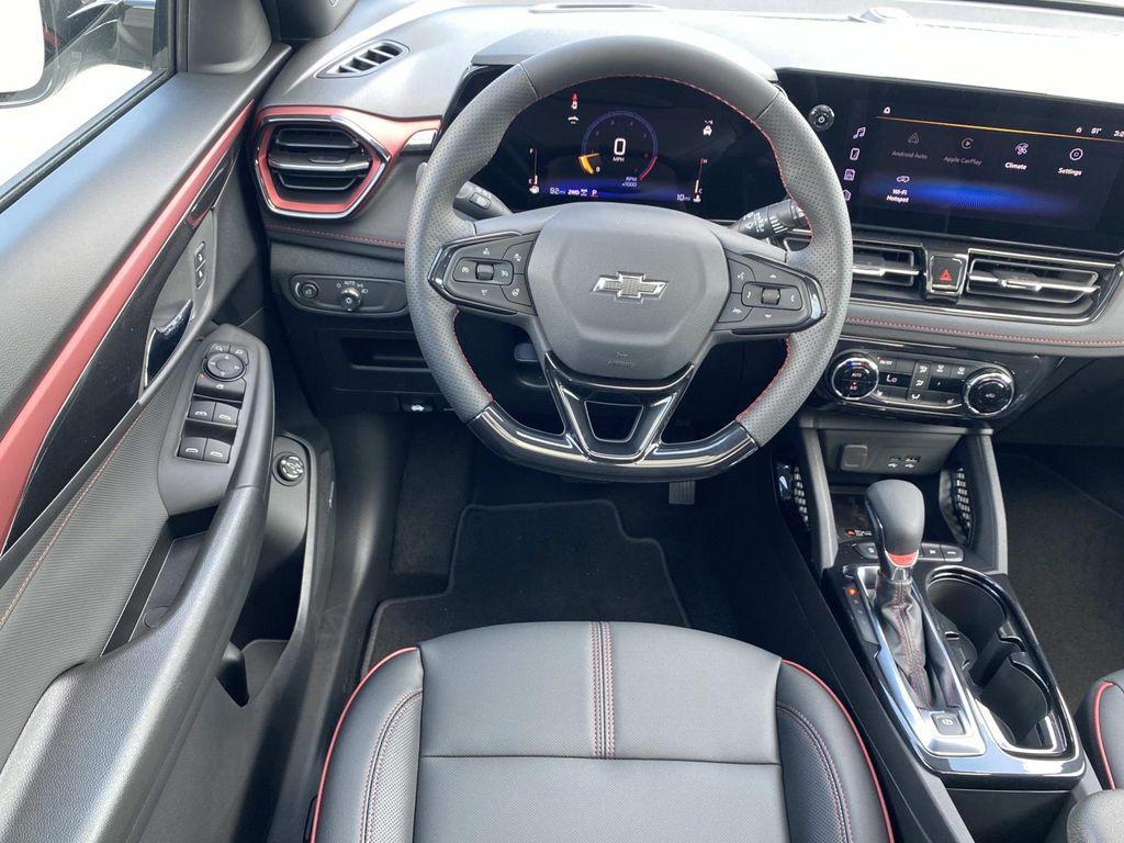 new 2026 Chevrolet TrailBlazer car, priced at $33,342