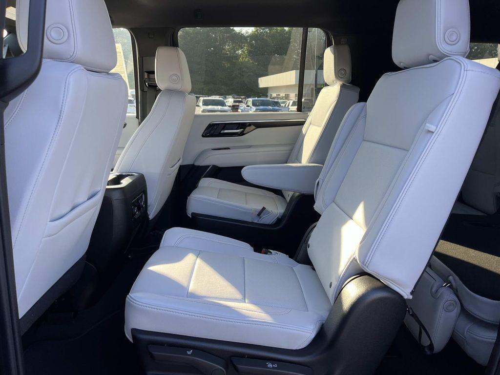 new 2025 Chevrolet Suburban car, priced at $74,855