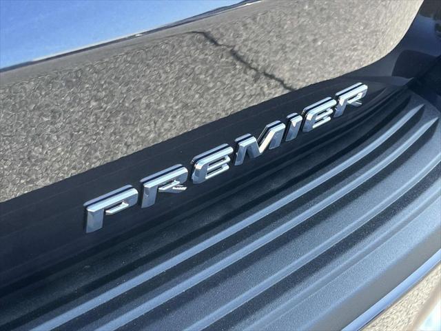 new 2025 Chevrolet Suburban car, priced at $75,643