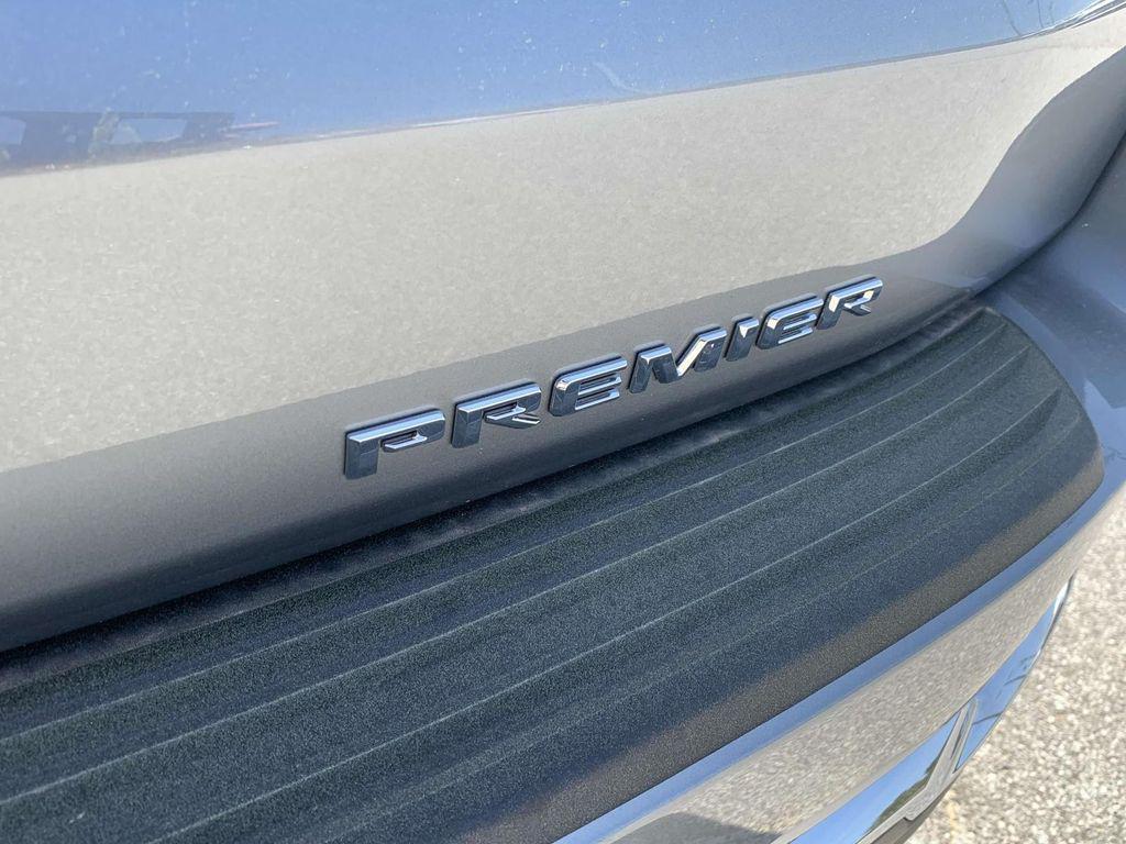 new 2025 Chevrolet Suburban car, priced at $77,799