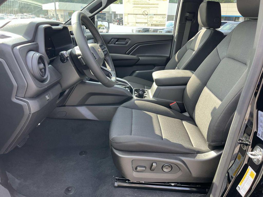 new 2026 Chevrolet Colorado car, priced at $35,099