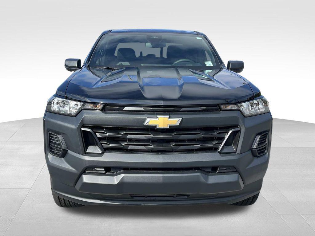 new 2026 Chevrolet Colorado car, priced at $35,099