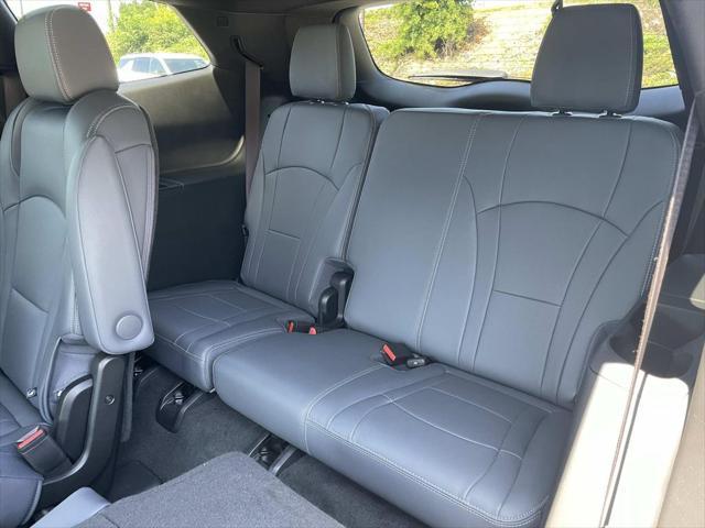 used 2024 Buick Enclave car, priced at $33,490