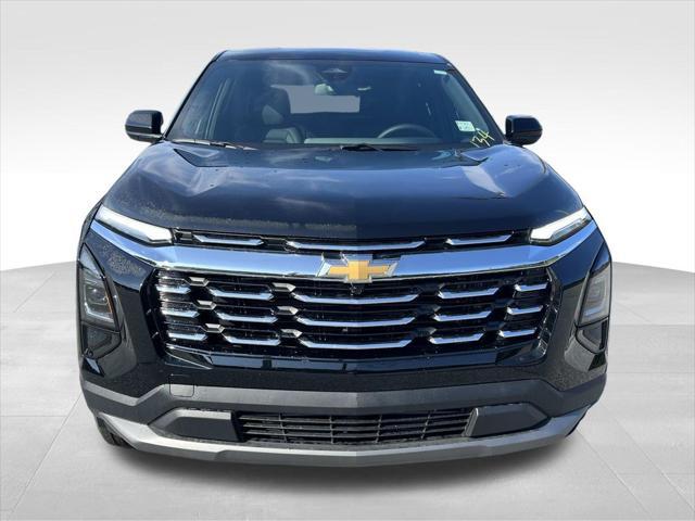 new 2026 Chevrolet Equinox car, priced at $32,045