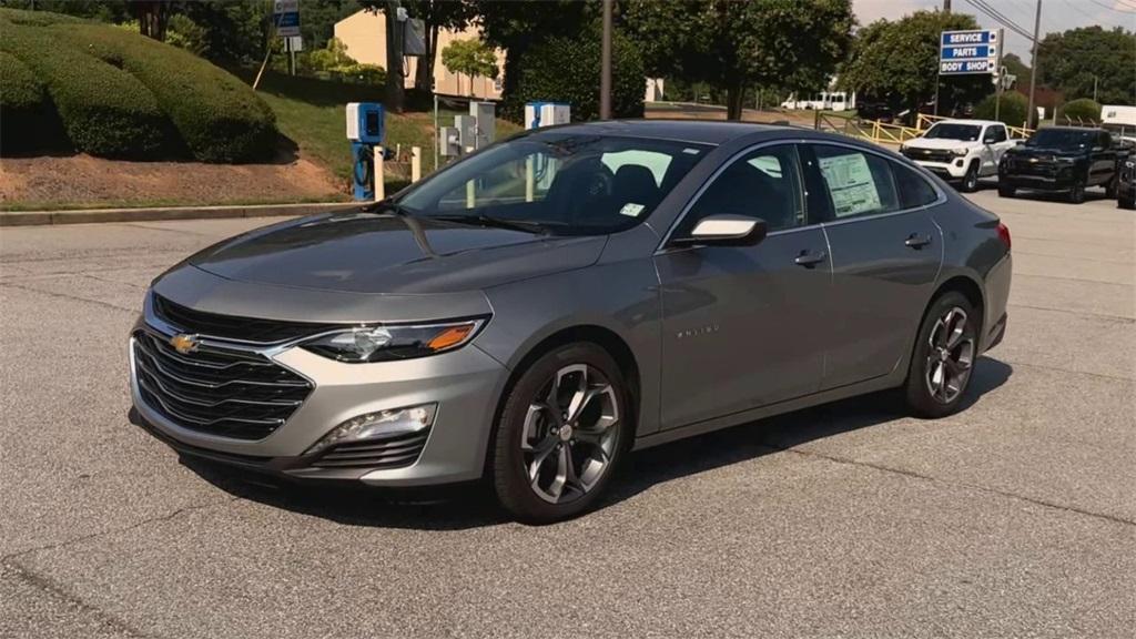 new 2024 Chevrolet Malibu car, priced at $24,545