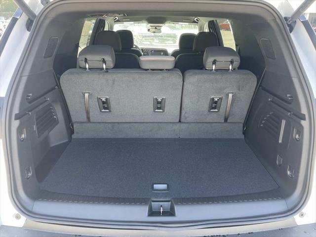 new 2025 Chevrolet Traverse car, priced at $41,846