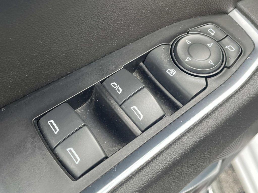 used 2022 Chevrolet Silverado 1500 car, priced at $35,590