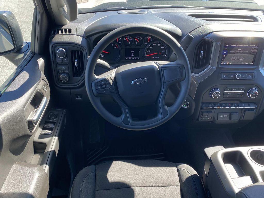 new 2026 Chevrolet Silverado 1500 car, priced at $51,017