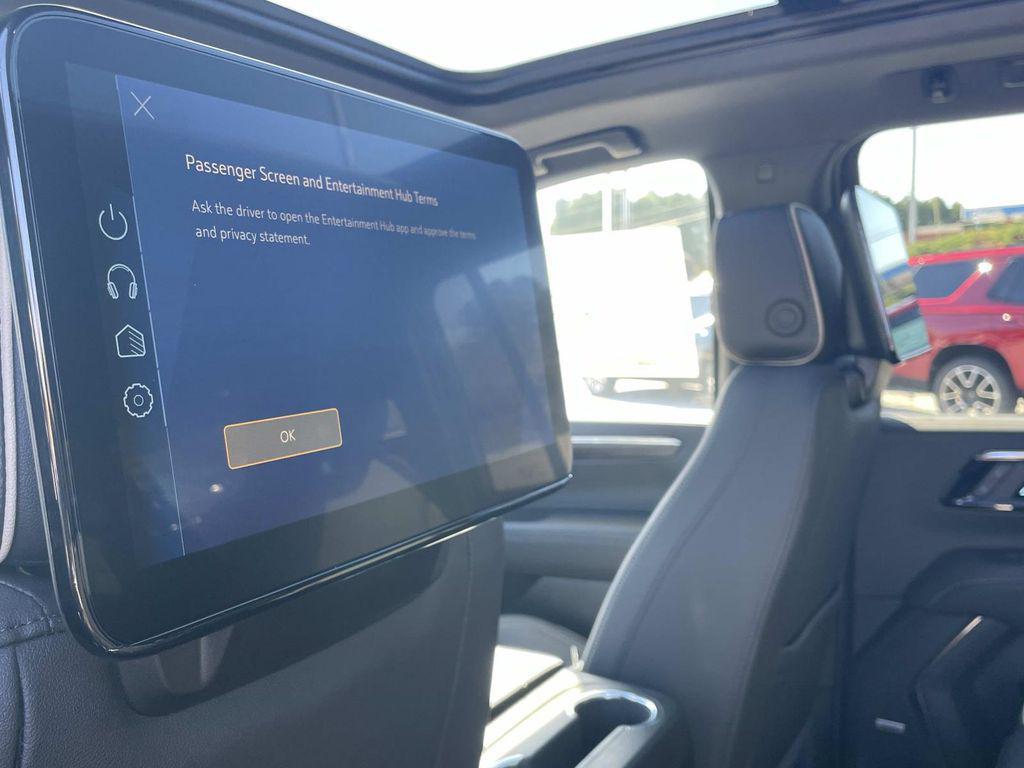 new 2026 Chevrolet Suburban car, priced at $85,495