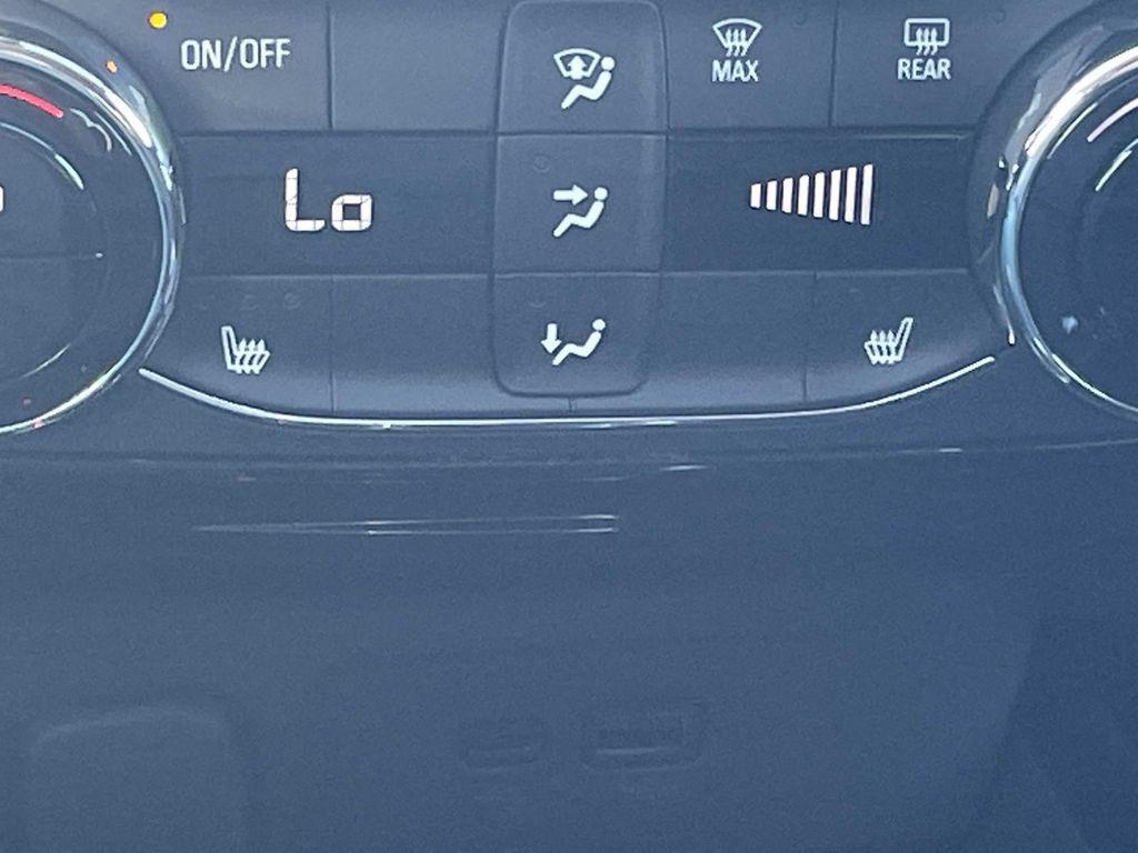 new 2026 Chevrolet Trax car, priced at $25,367