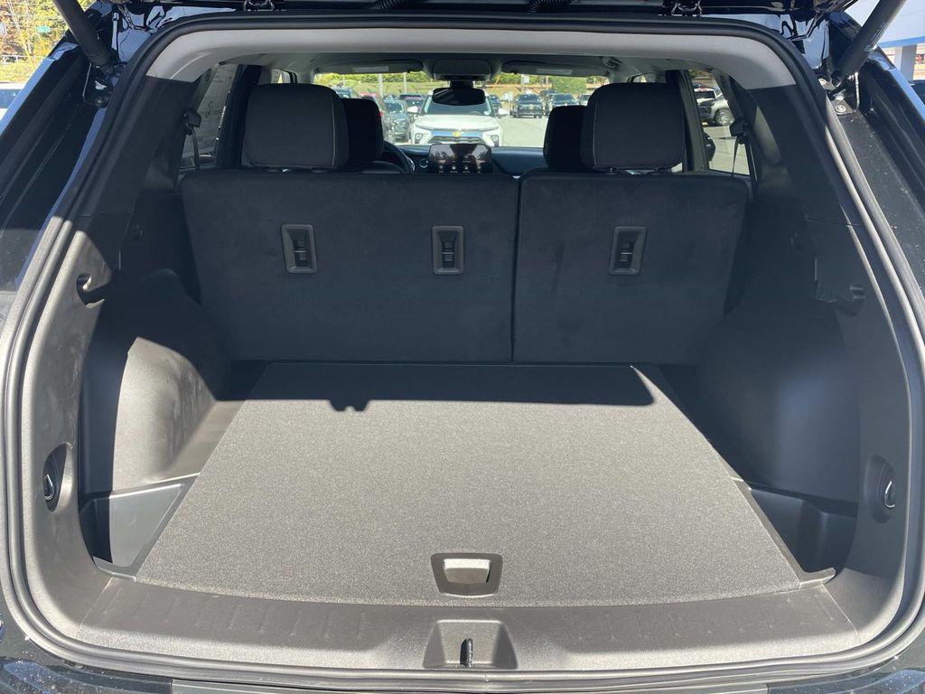 new 2025 Chevrolet Blazer car, priced at $33,896