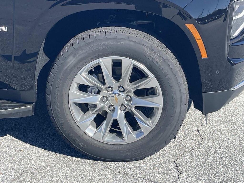 new 2026 Chevrolet Suburban car, priced at $81,291